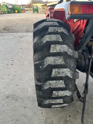 Image of Kubota L4600 equipment image 4