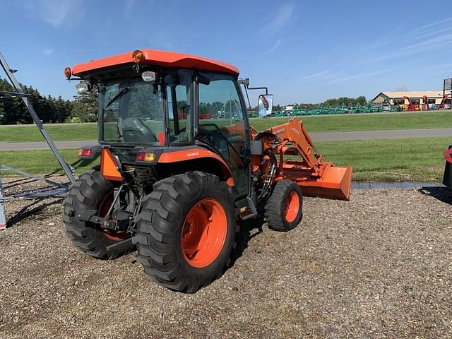 Image of Kubota L4760 equipment image 2