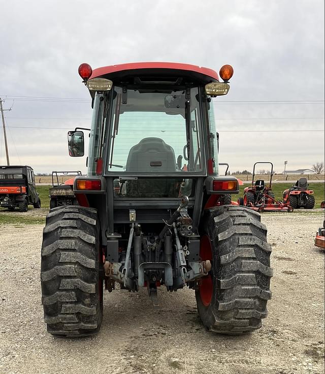 Image of Kubota L5740 equipment image 3