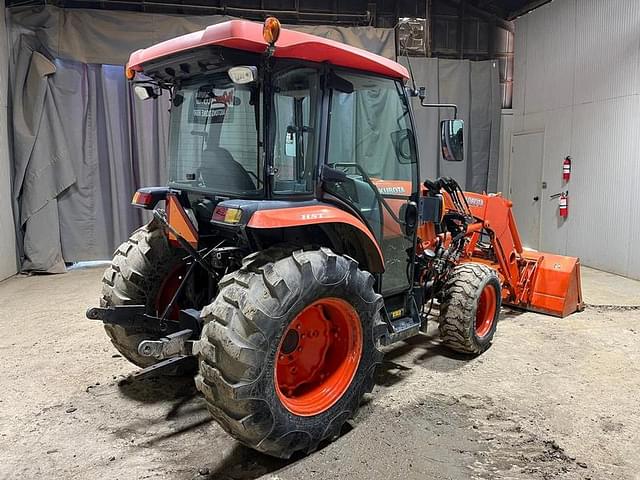 Image of Kubota L6060 equipment image 4