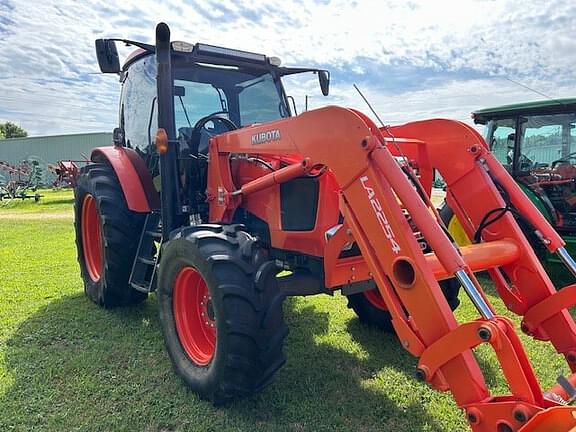 Image of Kubota M135GX equipment image 2