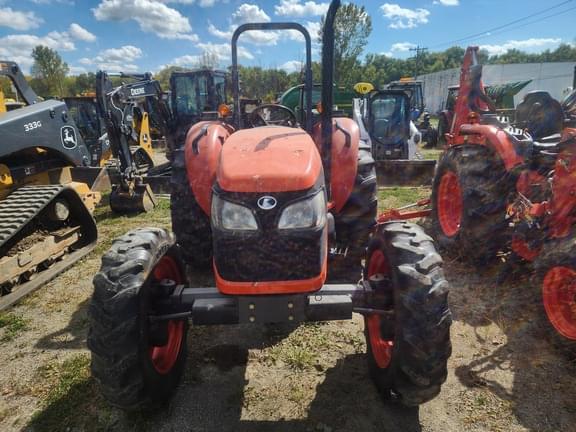 Image of Kubota M6040 equipment image 2
