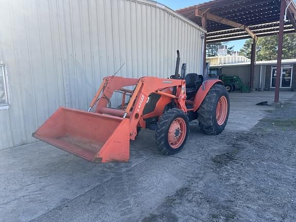 Image of Kubota M7040 equipment image 2