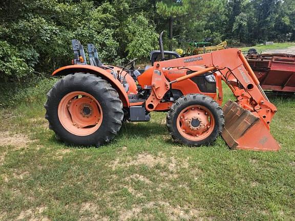 Image of Kubota M7040 equipment image 2