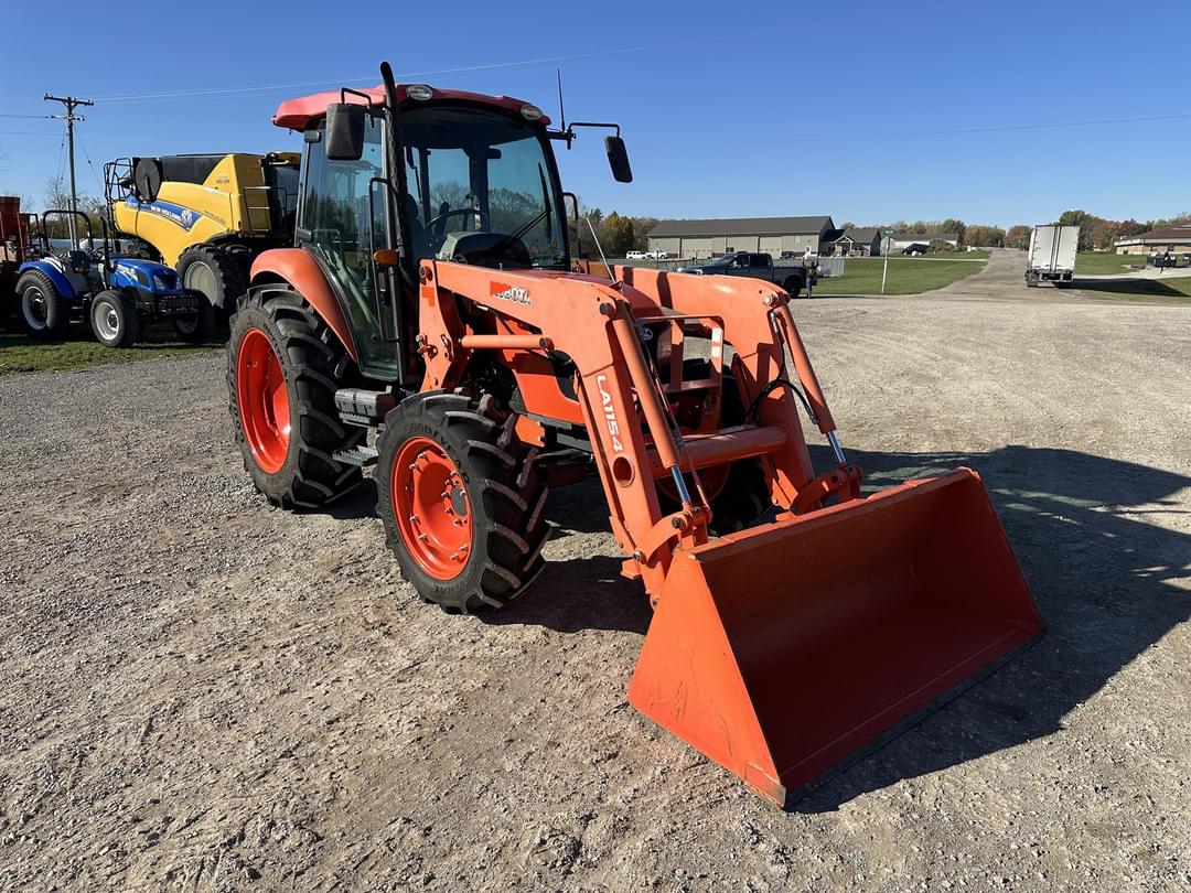 Image of Kubota M7040 Primary image