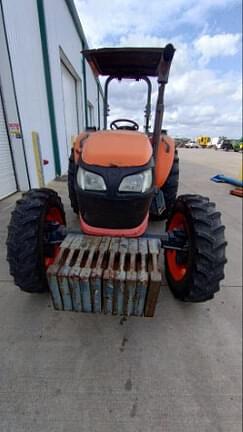 Image of Kubota M7060 equipment image 3