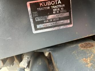 Image of Kubota M7060 equipment image 4