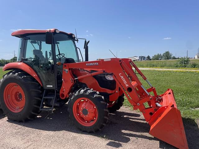 Image of Kubota M7060HD equipment image 1
