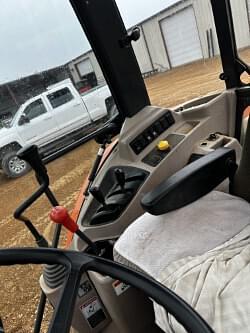 Image of Kubota M9960 equipment image 2