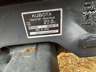 Image of Kubota M9960 equipment image 1