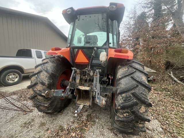 Image of Kubota M9960 equipment image 3