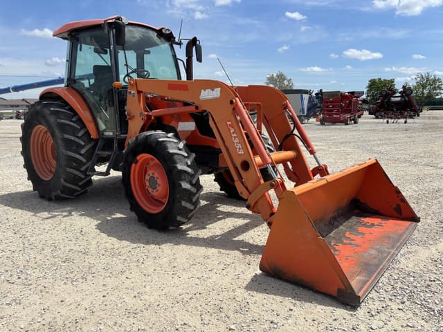 Image of Kubota M9960D equipment image 2