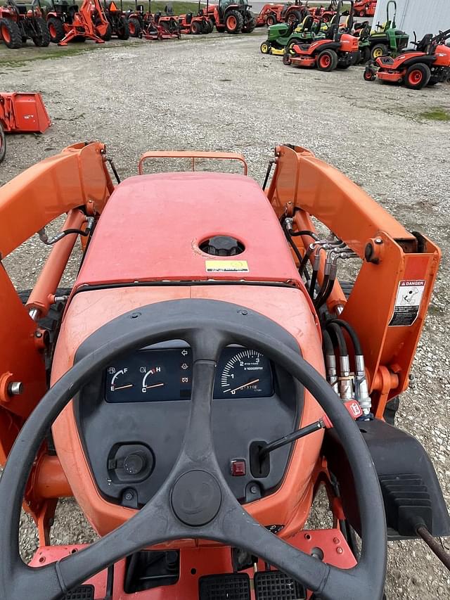 Image of Kubota MX4700 equipment image 3