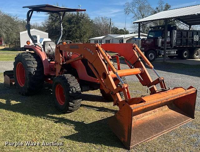 Image of Kubota MX5100 equipment image 2