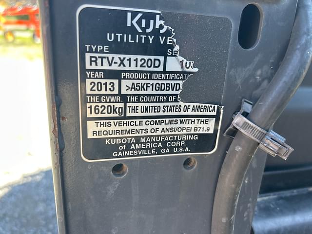 Image of Kubota RTV X1120 equipment image 2