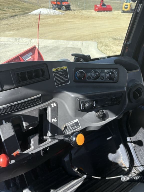 Image of Kubota RTV1100CWX-H equipment image 3