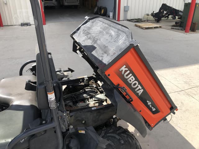 Image of Kubota RTV400CI equipment image 4