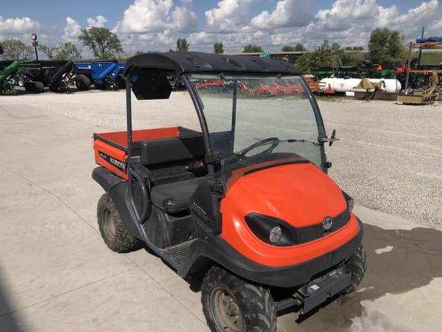 Image of Kubota RTV400CI equipment image 2