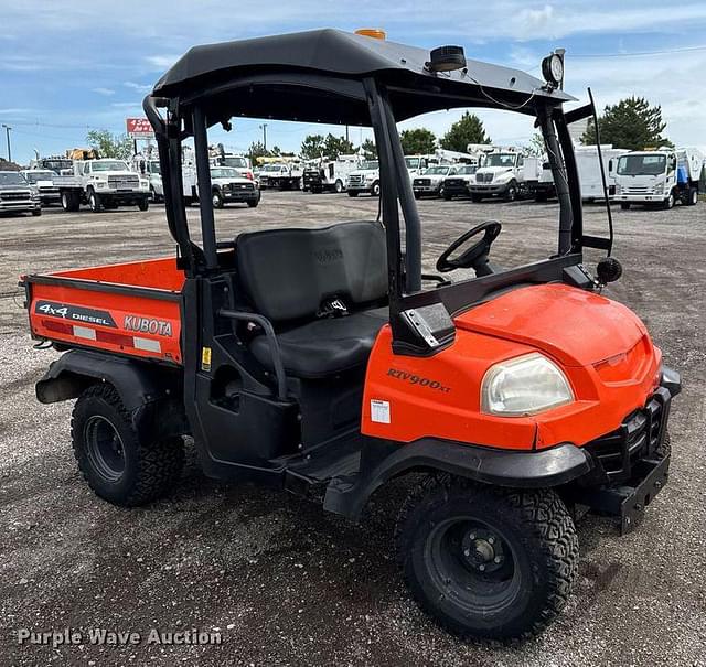 Image of Kubota RTV900 equipment image 2