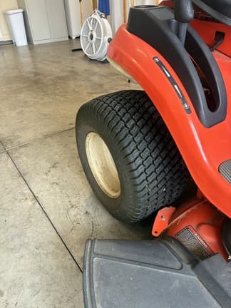 Image of Kubota T1880 equipment image 2