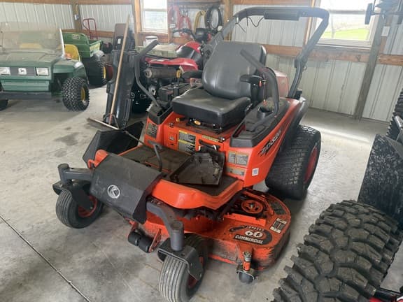 Image of Kubota ZD326 equipment image 4