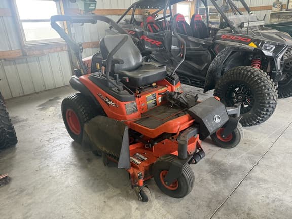 Image of Kubota ZD326 equipment image 2