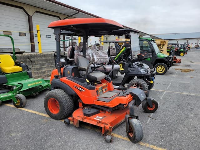 Image of Kubota ZD331 equipment image 1