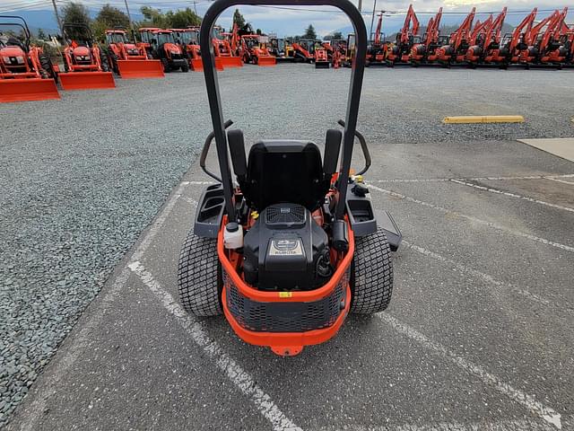 Image of Kubota ZG123S equipment image 4