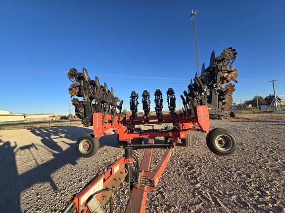 Image of Kuhn Krause Gladiator 1200 equipment image 2