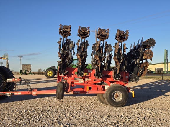 Image of Kuhn Krause Gladiator 1200 equipment image 1