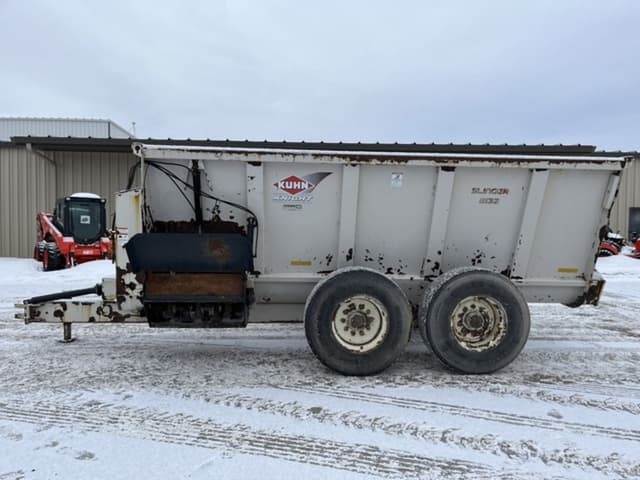 Image of Kuhn Knight 8132 equipment image 1