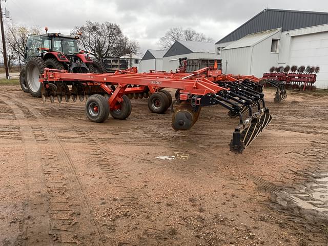 Image of Kuhn Krause 8300 equipment image 4