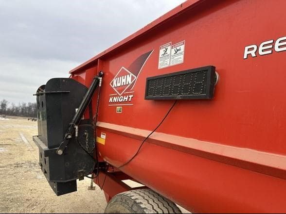 Image of Kuhn Knight 3130 equipment image 2