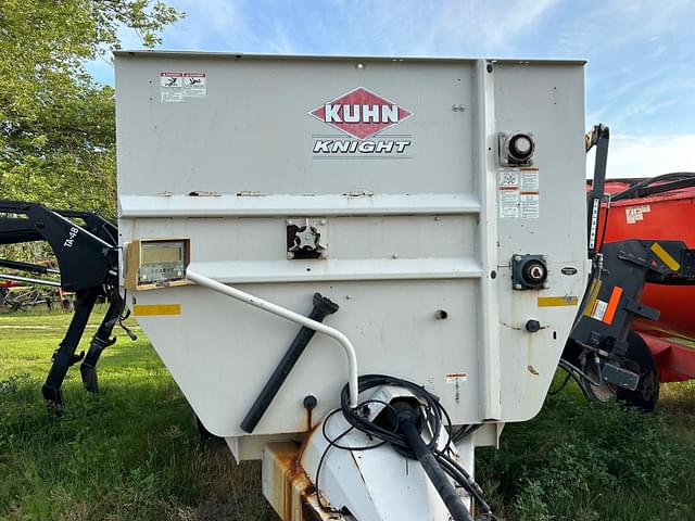 Image of Kuhn Knight RC250 equipment image 3