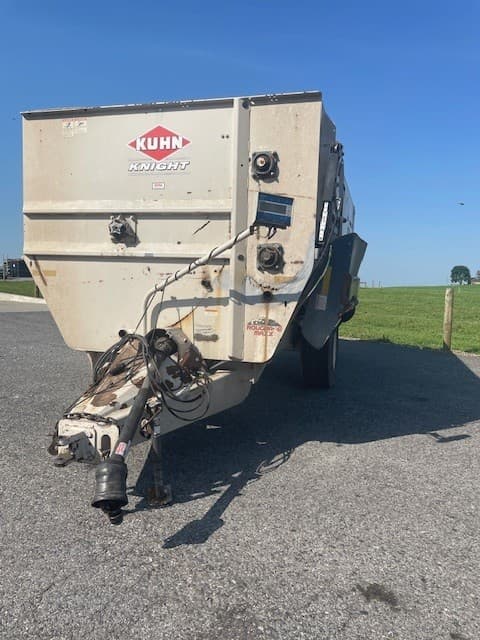 Image of Kuhn Knight RC260 equipment image 2