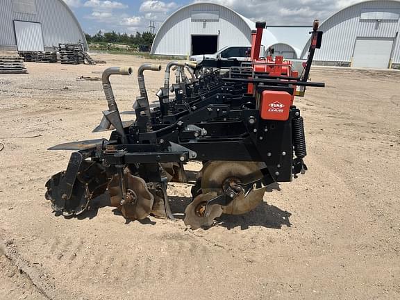Image of Kuhn Krause Gladiator 1200T equipment image 4