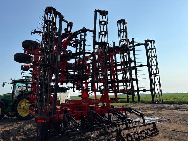 Image of Kuhn Krause 5635 equipment image 3
