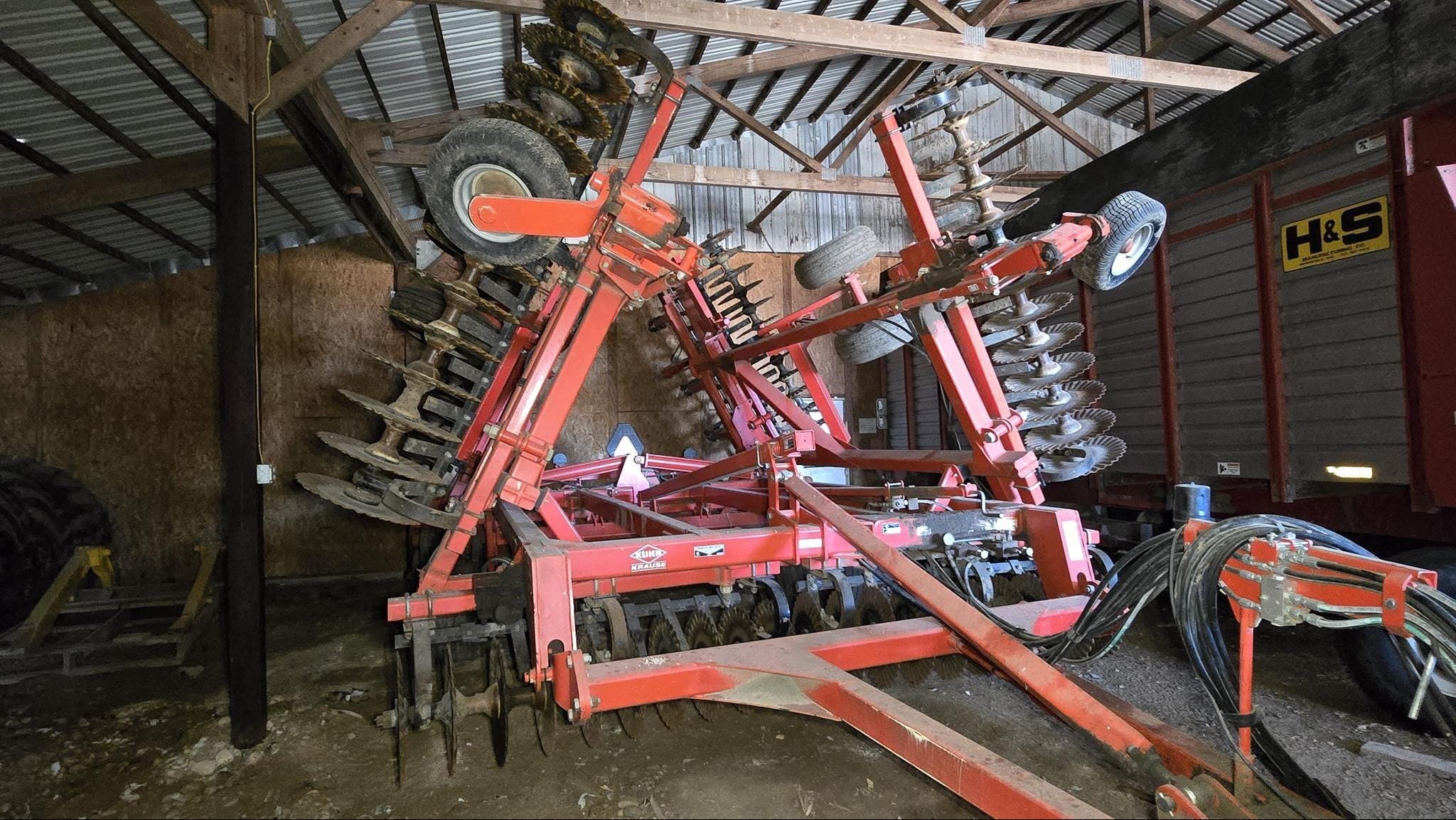 2013 Kuhn Krause 8000-30 Equipment Image0