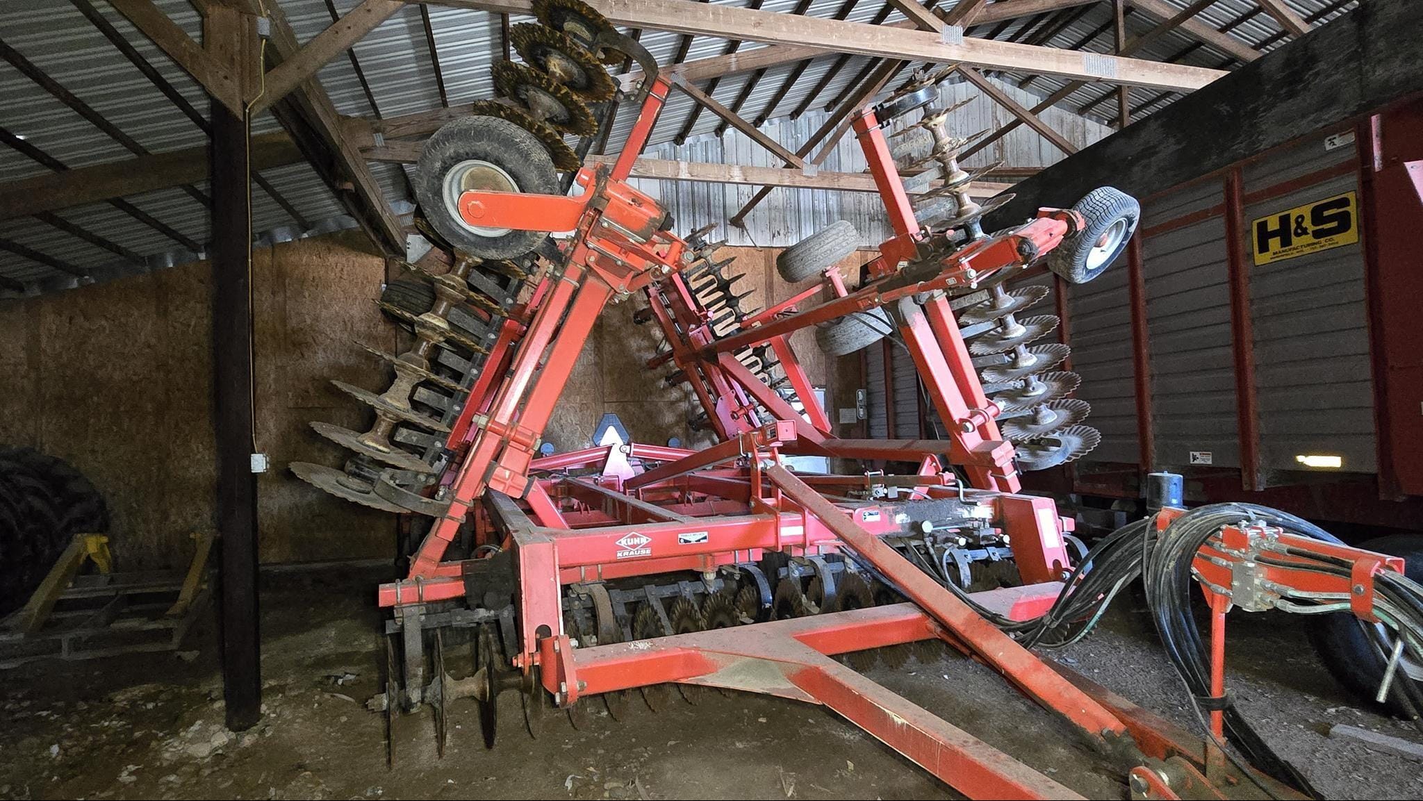 2013 Kuhn Krause 8000-30 Equipment Image0