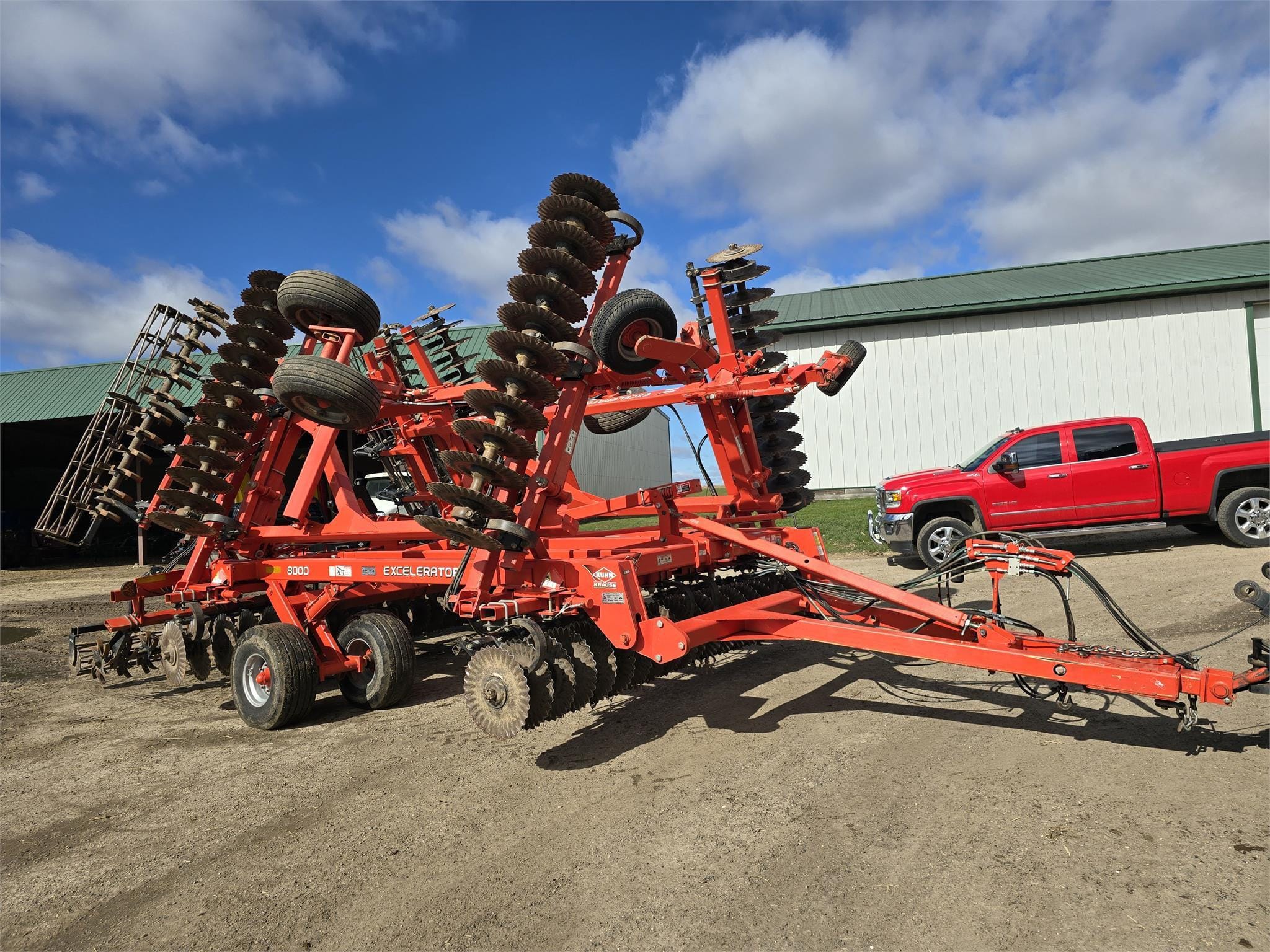 2013 Kuhn Krause Excelerator 8000 Equipment Image0