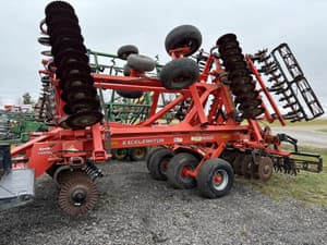 2013 Kuhn Krause Excelerator 8000 Image