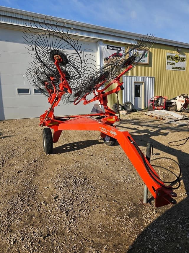 Image of Kuhn SR110 equipment image 4