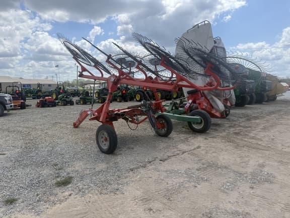 Image of Kuhn SR112 equipment image 3