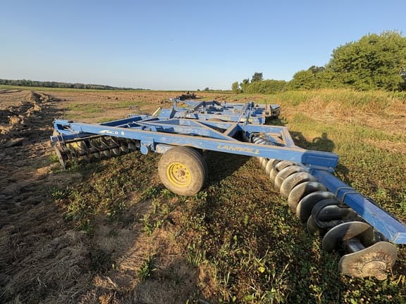 Image of Landoll 6230-33 equipment image 4