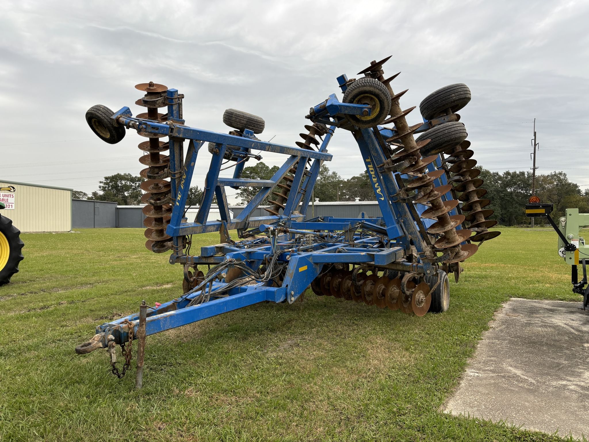 2013 Landoll 6230-33 Equipment Image0