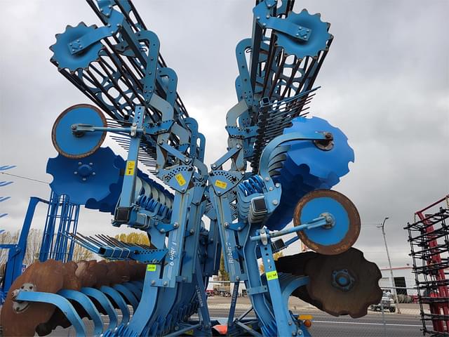 Image of Lemken Gigant 10 equipment image 3