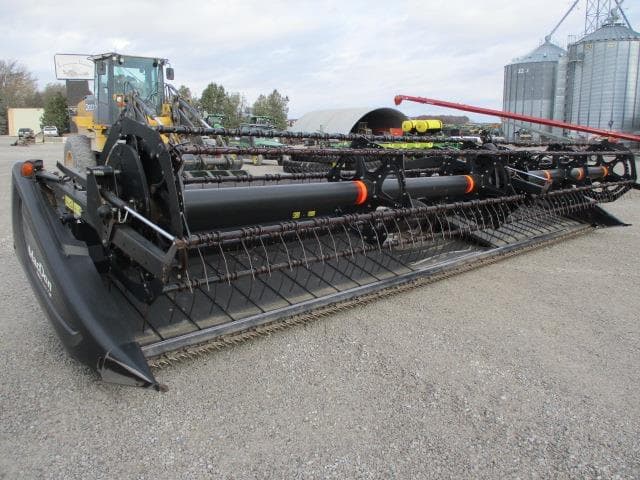 Image of MacDon D-65S equipment image 2