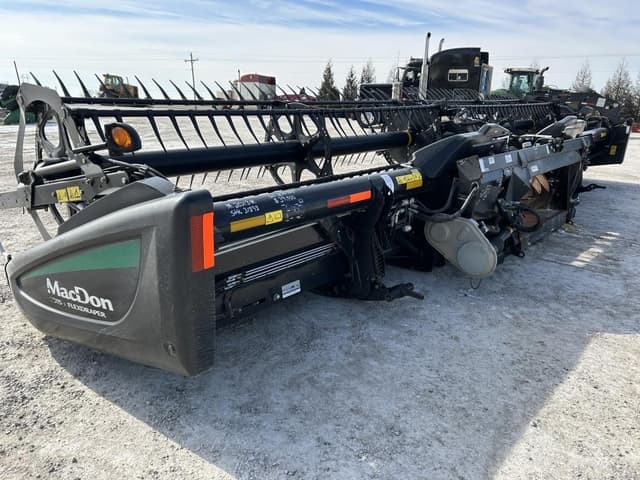 Image of MacDon FD75 equipment image 4