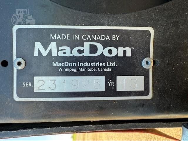 Image of MacDon FD75D equipment image 1