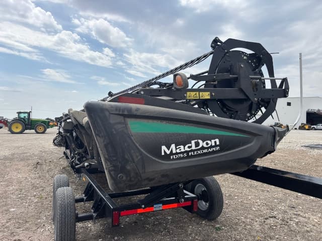 Image of MacDon FD75S equipment image 1
